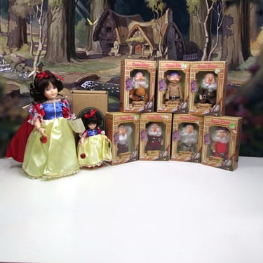 Vintage Robin Woods/Bikin Snow White and the Seven Dwarfs Dolls and Figures - Your Choice 