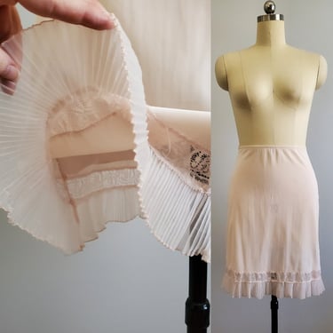 1950s Charmode Half Slip with Crystal Pleat Ruffle - 50s Skirt Slip - 50s Lingerie - Women's Vintage Size Small 