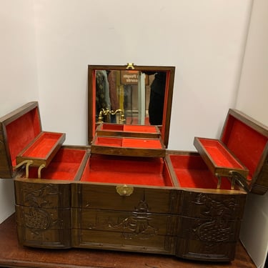 Beautiful Vintage Asian Wooden Jewelry and Music Box 