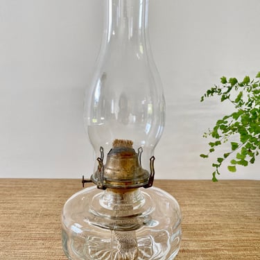 Vintage Clear Glass Hurricane Oil Bracket Lamp with Queen Anne No. 2 Burner - Round Base 