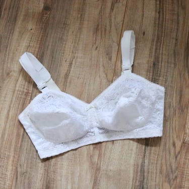 white lace 90s bra - 36 c 