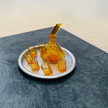 Leaning Amber Decanter & Shot Glass Set