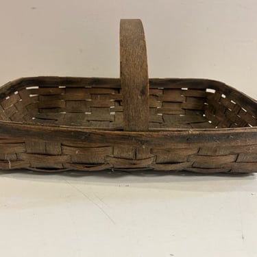 Shallow One Handle Wicker Flower Basket