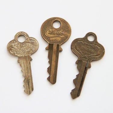 Vintage Keys Lot - Ornate Door Keys Russwin Double Dragon Head, Corbin and Clinton Lock Co 1940s 