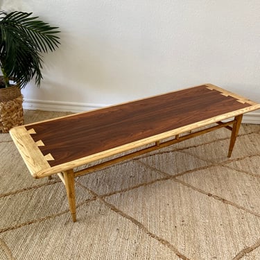 Vintage Mid Century Lane Acclaim Coffee Table *Local Pick Up Only 