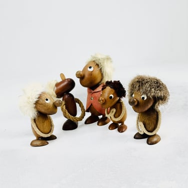 Mid century  teak classic  set of figurines from the 1960s. Hans Bolling /Ciola  