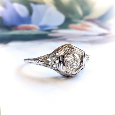 Art Deco Vintage .32 ct. Diamond Filigree Engagement Ring 18K 