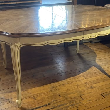 White and Brown Wood Table w 2 Leaves