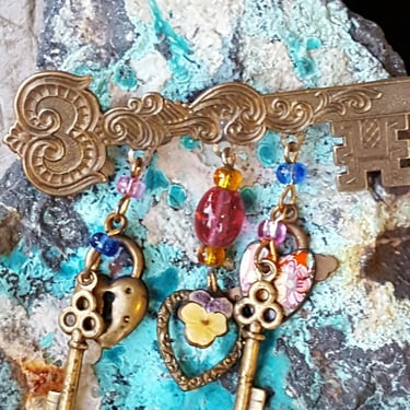 Unique Key Brooch~Brass Key with Brass & Enamel Charms~Key and Heart Lock Charms~Vintage Brooch~Key Pin~JewelsandMetals. 