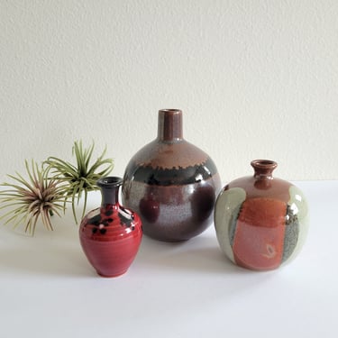 Vintage MCM Pottery Bud Vase Set 