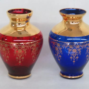 Ferro and Lazzarini Cobalt Blue Ruby Red Glass 22K Gold Leaf Vases a Pair 3566B