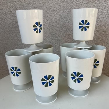 Vintage Modern Cups Plastic Accalac Set 8 Pedestal Blue Floral design by David Douglas. 