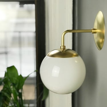 Modern Brass Sconce • Leo • Vanity Light • Brass and glass wall lamp • Modern sconce • Brass Light Fixture • Vintage Design Sconce 