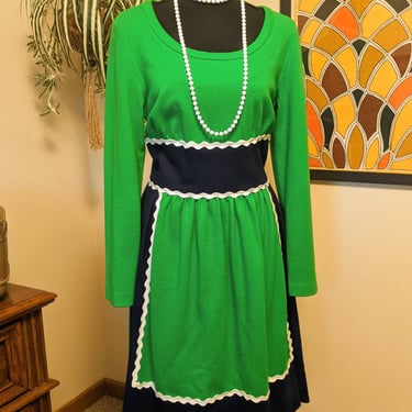 Vintage 1970s Kelly Green & Navy Wool Knit 