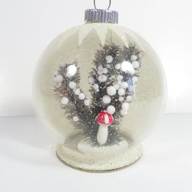 Vintage Shiny Brite Glass White Mica Glitter Clear Glass Diorama Ornaments 