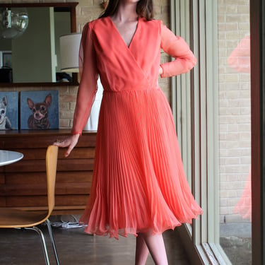 Vintage 1970s Miss Elliette Dress, Peach Pleated Chiffon, Small Women, Cocktail Dress 