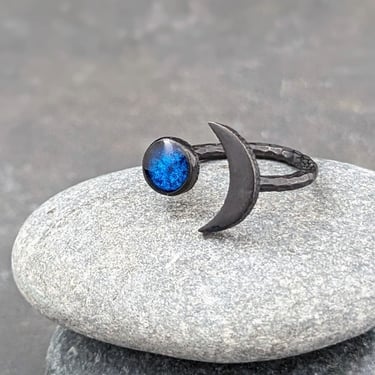 Black Moon Blue Planet Ring