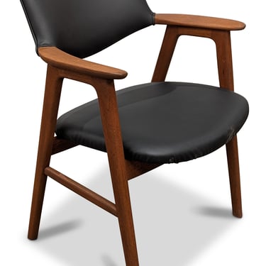 Erik Kirkegaard / Høng Stolefabrik Teak Arm Chair - 042318
