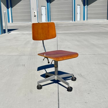 1950s Mid Century Modern Office Chair by Jorge Rasmussen 