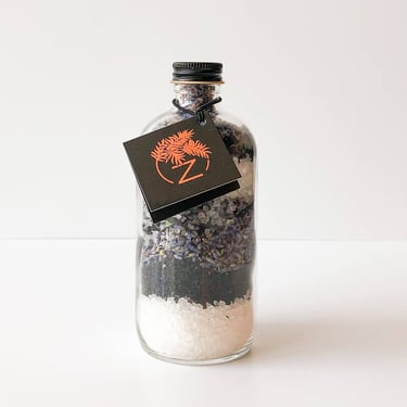 Vanilla + Lavender Floral Salt Soak 240g