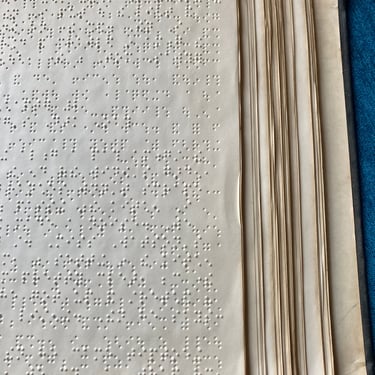 Braille Book Mark Twain The Adventures of Huckleberry Finn Volume 1 