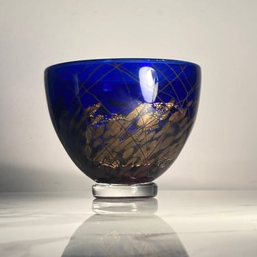 Signed Michael Nourot handblown pedestal bowl in cobalt blue, gold, red and clear glass 