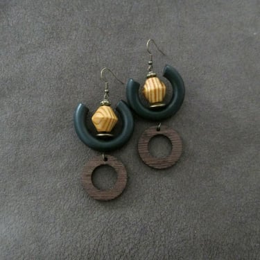 Chunky wooden earrings, green 