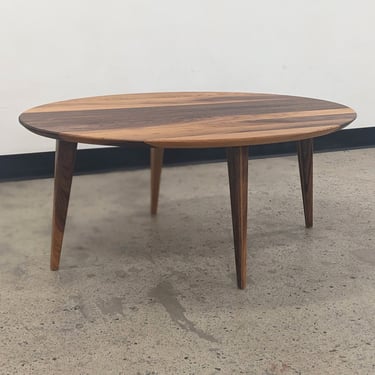 Oval GROGG coffee table 