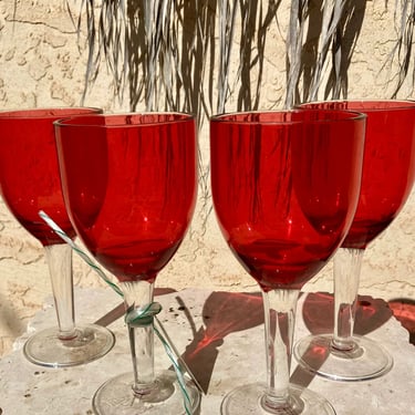 (set of 4) red plastic wine cups