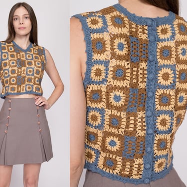 Medium 90s Does 70s Boho Crochet Knit Crop Top | Vintage Floral Patchwork Button Back Cropped Vest Tank 