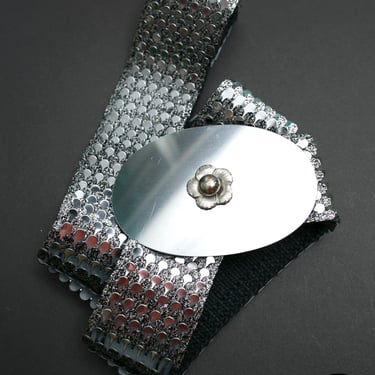 1970s Silver Metallic Elastic Belt Fish Scales / 70s  display picture 3