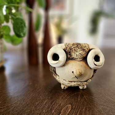 Vintage Wooly Spring Ram Spaghetti Pottery Figurine 