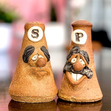 VINTAGE: Ugly Face Stoneware Salt and Pepper Shakers - Handmade Pottery - Table Decoer 