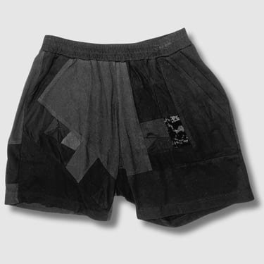 preloved - SIZE: M - black 'all-over reroll' shorts