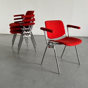 1 of 4 Vintage Mid-Century Modern 'DSC 106' Armchairs or Desk Chairs by Giancarlo Piretti for Anonima Castelli, 1965 Italy 