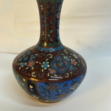 Cloisonné vase 