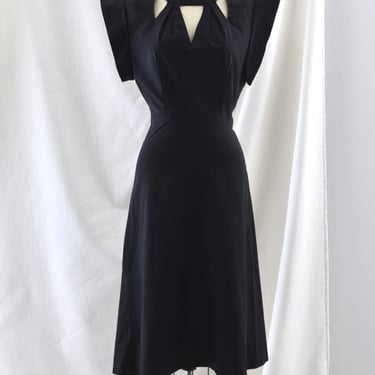 1940's Peaked Sleeve Dress