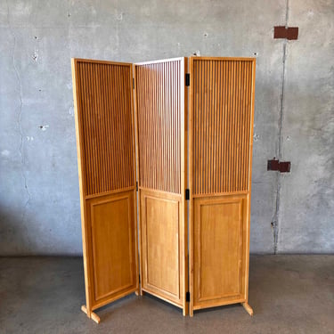 Rubberwood Partition / Room Divider