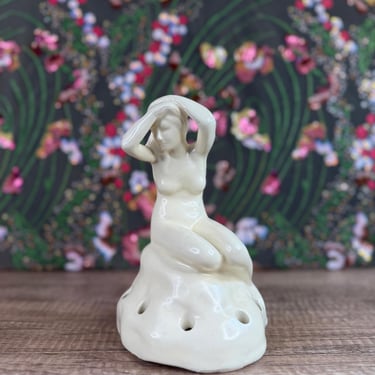 White Porcelain 9 Hole Frog Flower Arrangement Holder Japanese Nude Lady Statue Seated on Decorative Rocks 