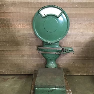 Vintage Seafoam Green Toledo Scale (Tacoma)