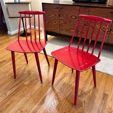 Pair of Red Authentic Folke Pålsson’s J77 Dining Desk Occasional Chairs Midcentury Modern MCM - Free Shipping 