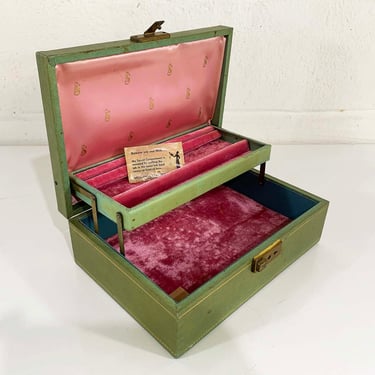 Vintage Mele Green Small Jewelry Box Pink Gold Lining Ornate Case Velvet Vanity Retro Storage 1950s 