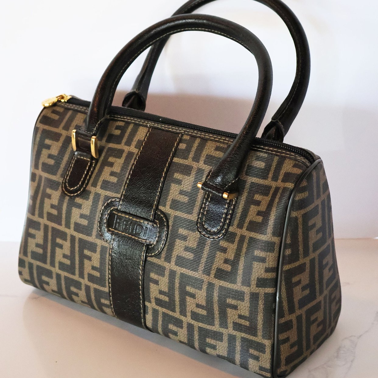 バッグ y2k vintage leather studs Boston bag 90s Vintage FENDI Zucca Canvas + Leather Boston Bag with | Backroom