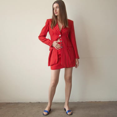 3198o / pierre cardin red pinstriped skirt suit / fr 36 