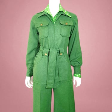 1940s green jumpsuit vintage boiler suit WW2 era woven wool, short cut, crop wide legs, zip up, long sleeve, dagger collar (S) 