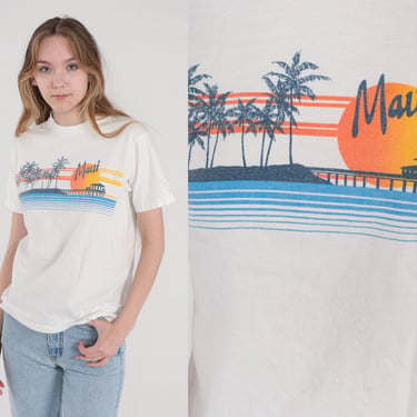 Maui T-Shirt 80s 90s Hawaii Shirt Tropical Beach Sunset Pier Palm Tree Graphic Tee Tourist Surfer Single Stitch White Vintage 1990s Small 