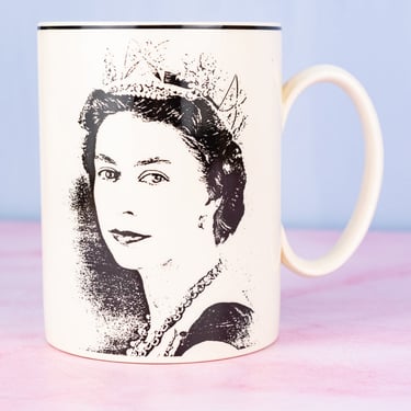 Vintage Wedgwood Queen Elizabeth II Silver Jubilee Lord Snowdon Portrait Mug