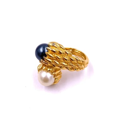 Trifari Gold Textured Two-Toned Pearl Cocktail Ring 