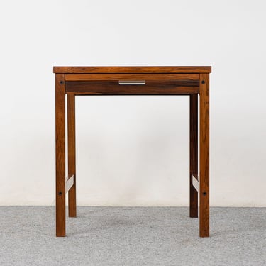 Danish Rosewood Side Table - (322-132.10) 