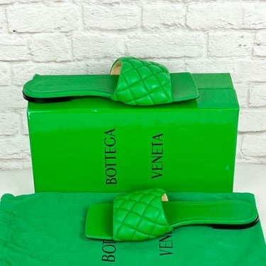 Bottega Veneta Quilted Open Toe Flat Sandals, Size 40, Green